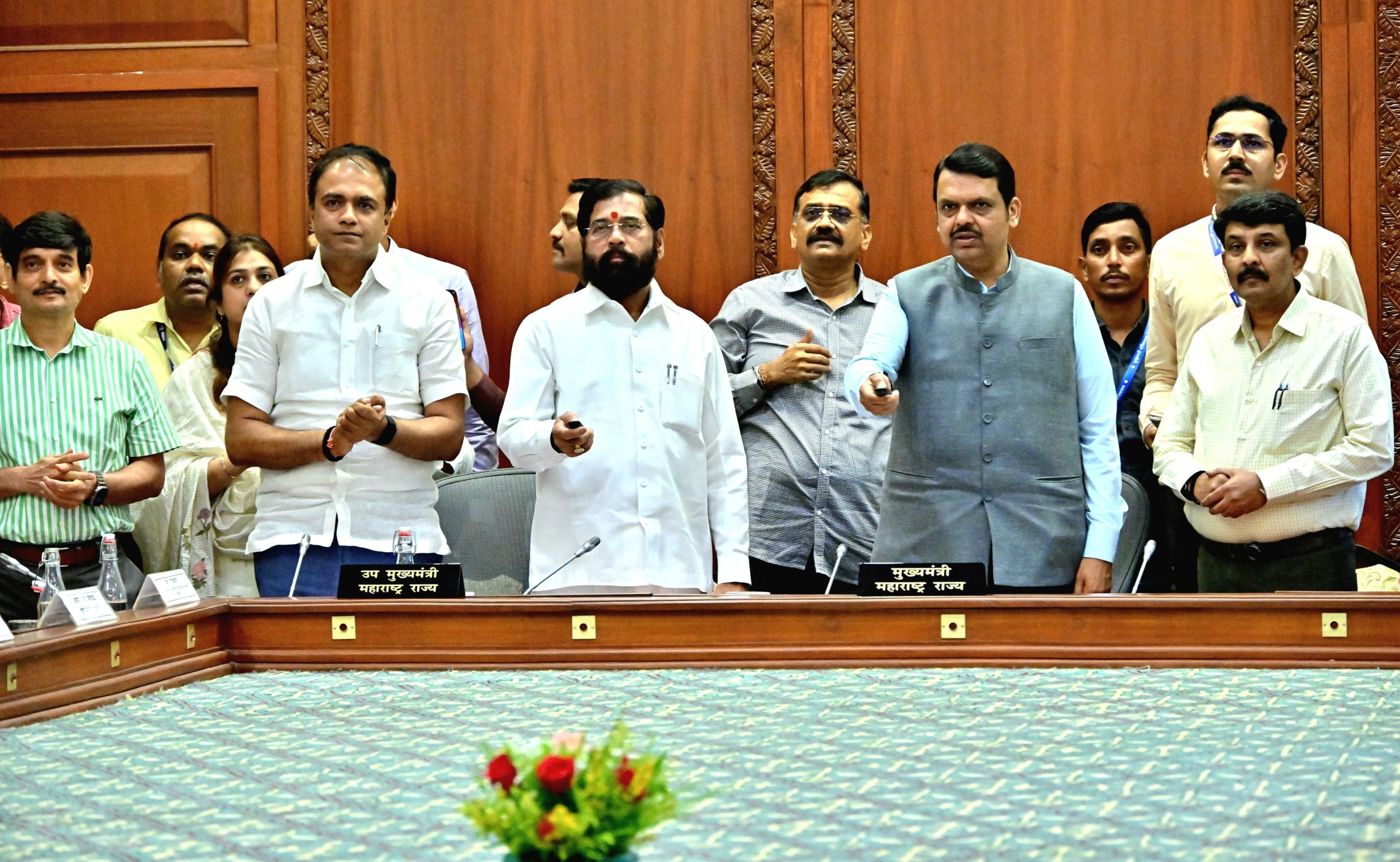 MHADA Projects, BDD Chawl Progress & Proposed Regulatory Amendments Reviewed 1 MHADA Projects, BDD Chawl Progress & Proposed Regulatory Amendments Reviewed