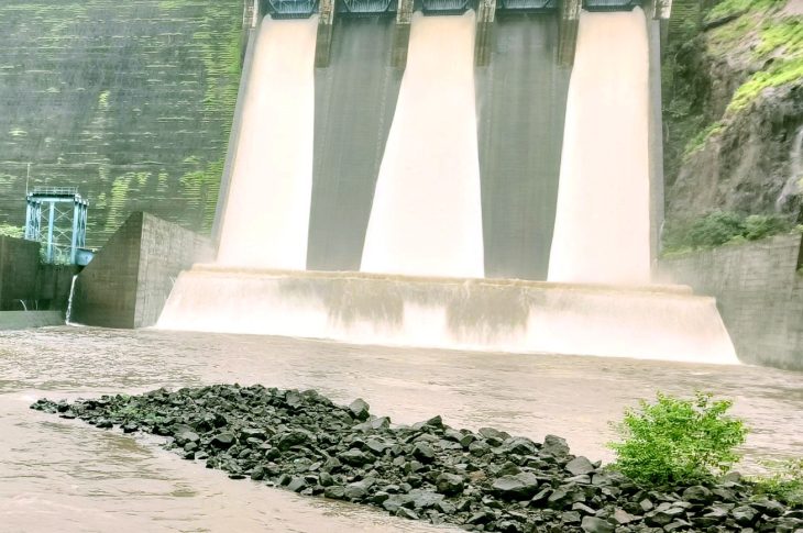 Vaitarna Dam Gates Open As Reservoir Nears 90% Capacity Amid Heavy Rains