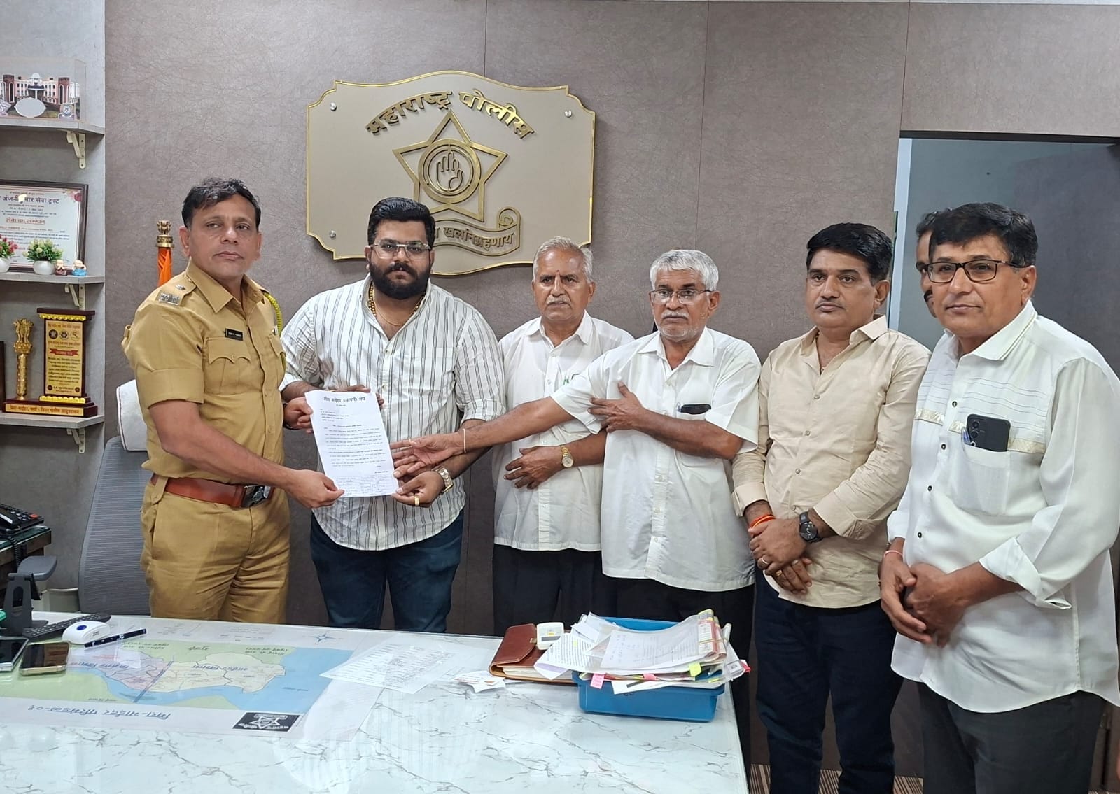 Mira-Bhayandar Traders Apologise Over Protest in Marathi-Hindi Row 1 Mira-Bhayandar Traders Apologise Over Protest in Marathi-Hindi Row