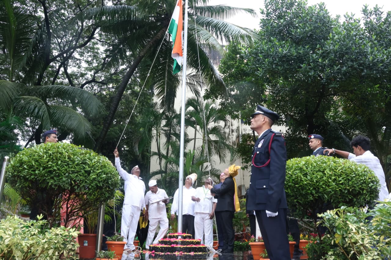 Mira-Bhayandar Marks 79th Independence Day With Flag Hoisting And Tributes 1 Mira-Bhayandar Marks 79th Independence Day With Flag Hoisting And Tributes