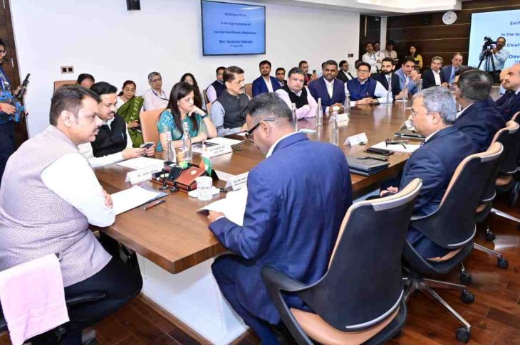 Maharashtra Secures ₹42,892 Crore Investment, 25,892 Jobs; Hyperloop Project Gains Momentum