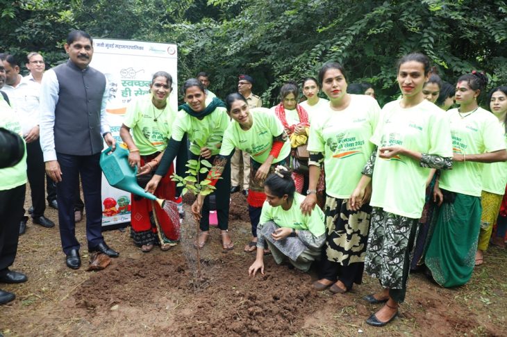 NMMC Launches 'Swachhata Hi Seva' Drive With Tree Plantation At Dr. APJ Abdul Kalam Park, Vashi
