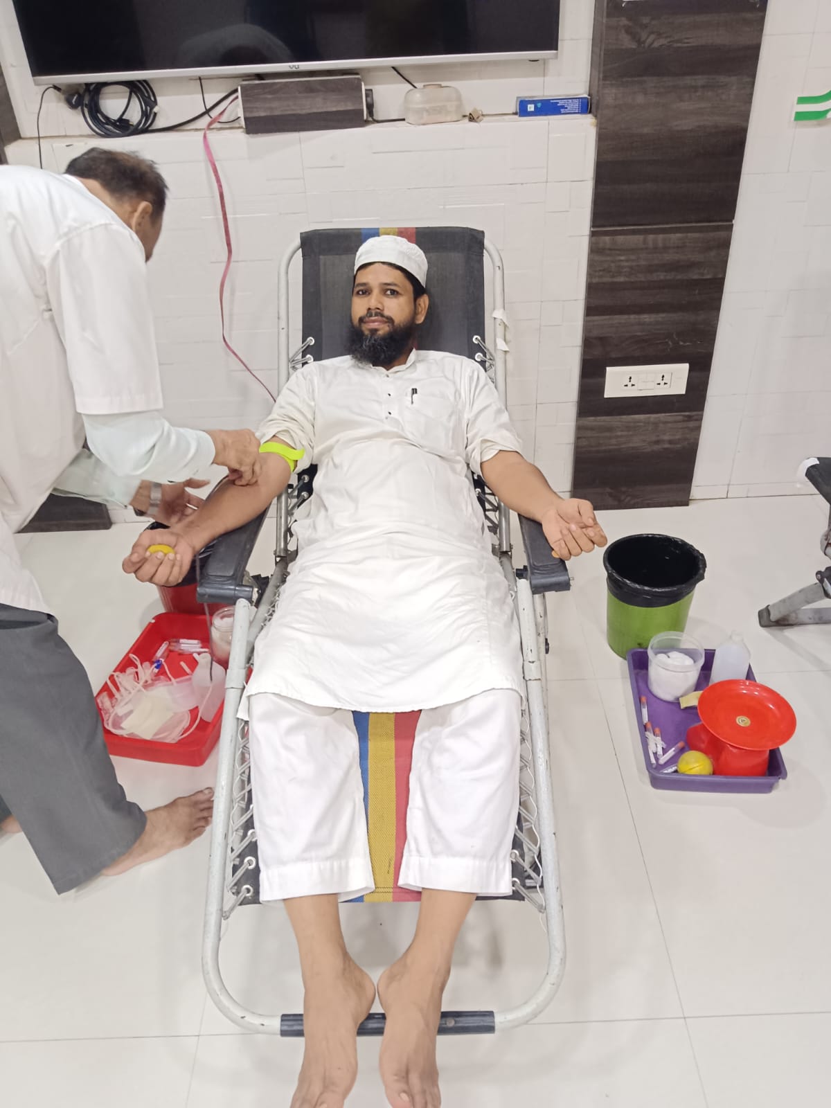 Muslim Youths Mark Prophet’s Birth Anniversary With Blood Donation Drive