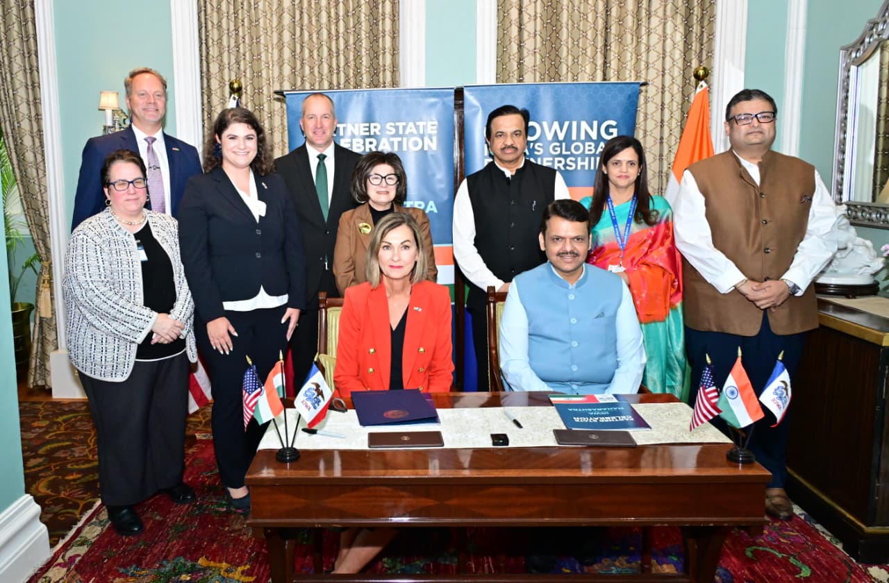 Maharashtra Signs Historic Partnership With Iowa To Boost Global Cooperation